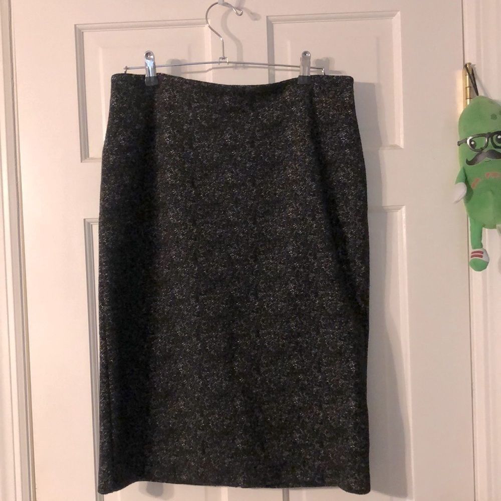 New York and Company Black Speckled Pencil Skirt